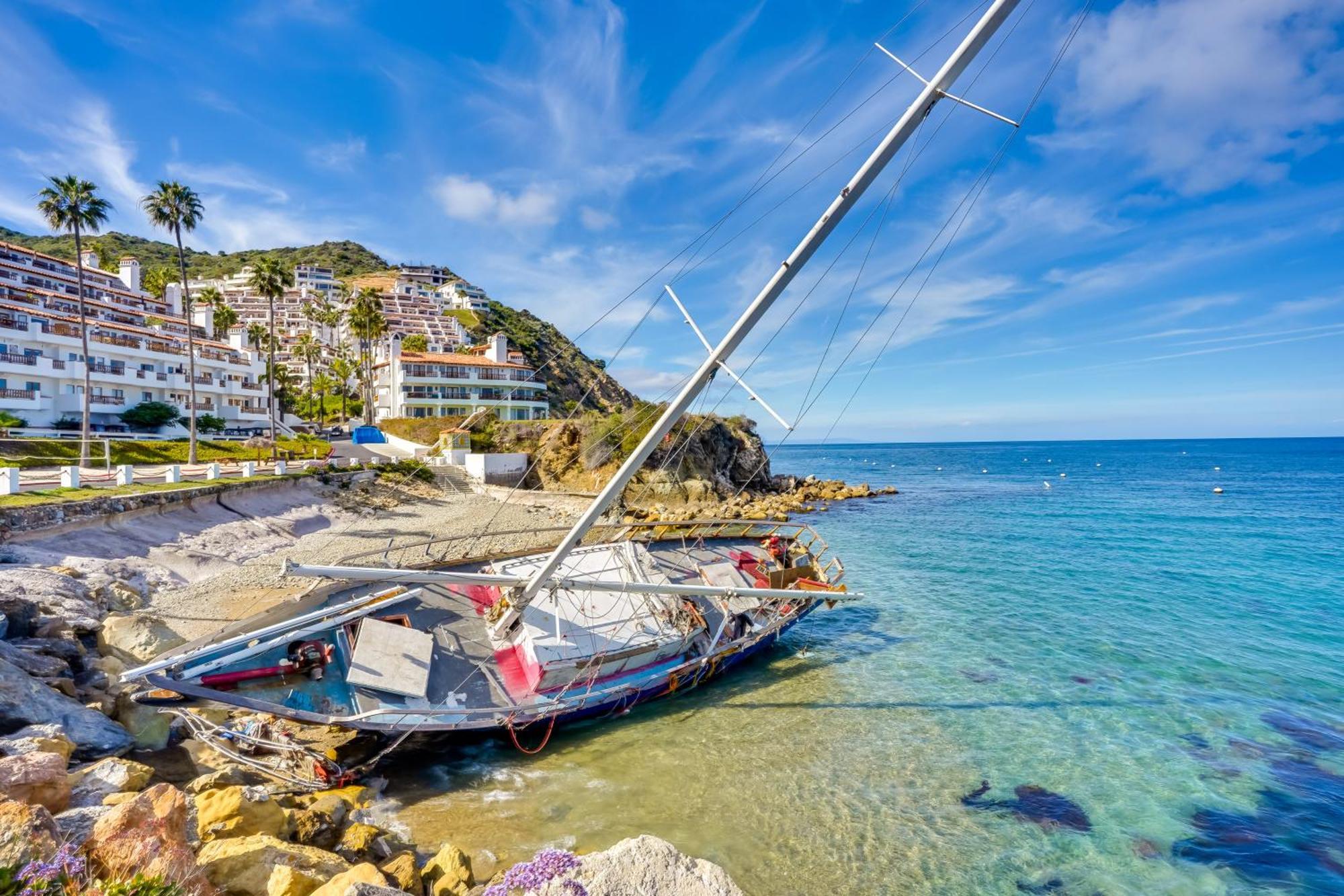 Bright Catalina Island Condo With Ocean Views! 아발론 외부 사진