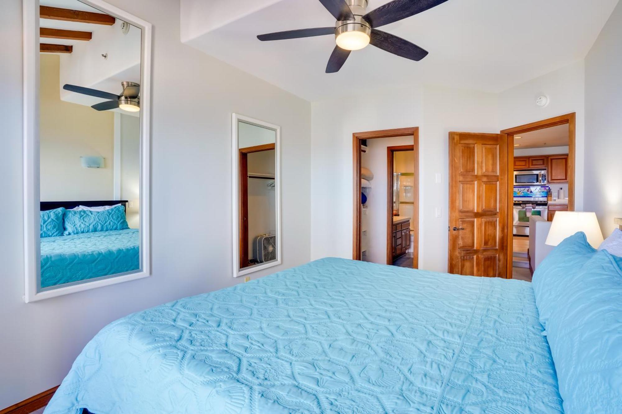 Bright Catalina Island Condo With Ocean Views! 아발론 외부 사진